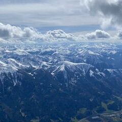 Flugwegposition um 13:43:53: Aufgenommen in der Nähe von Admont, Österreich in 3011 Meter